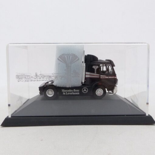 B&S 1:87 Mercedes SK Zugmaschine 20 Jahre MB in Leverkusen in PC Box EX4306 – Bild 3