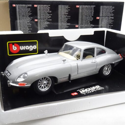 Bburago / Burago 1:18 3038 Jaguar E Coupé (1961) metallic in OVP EX6523