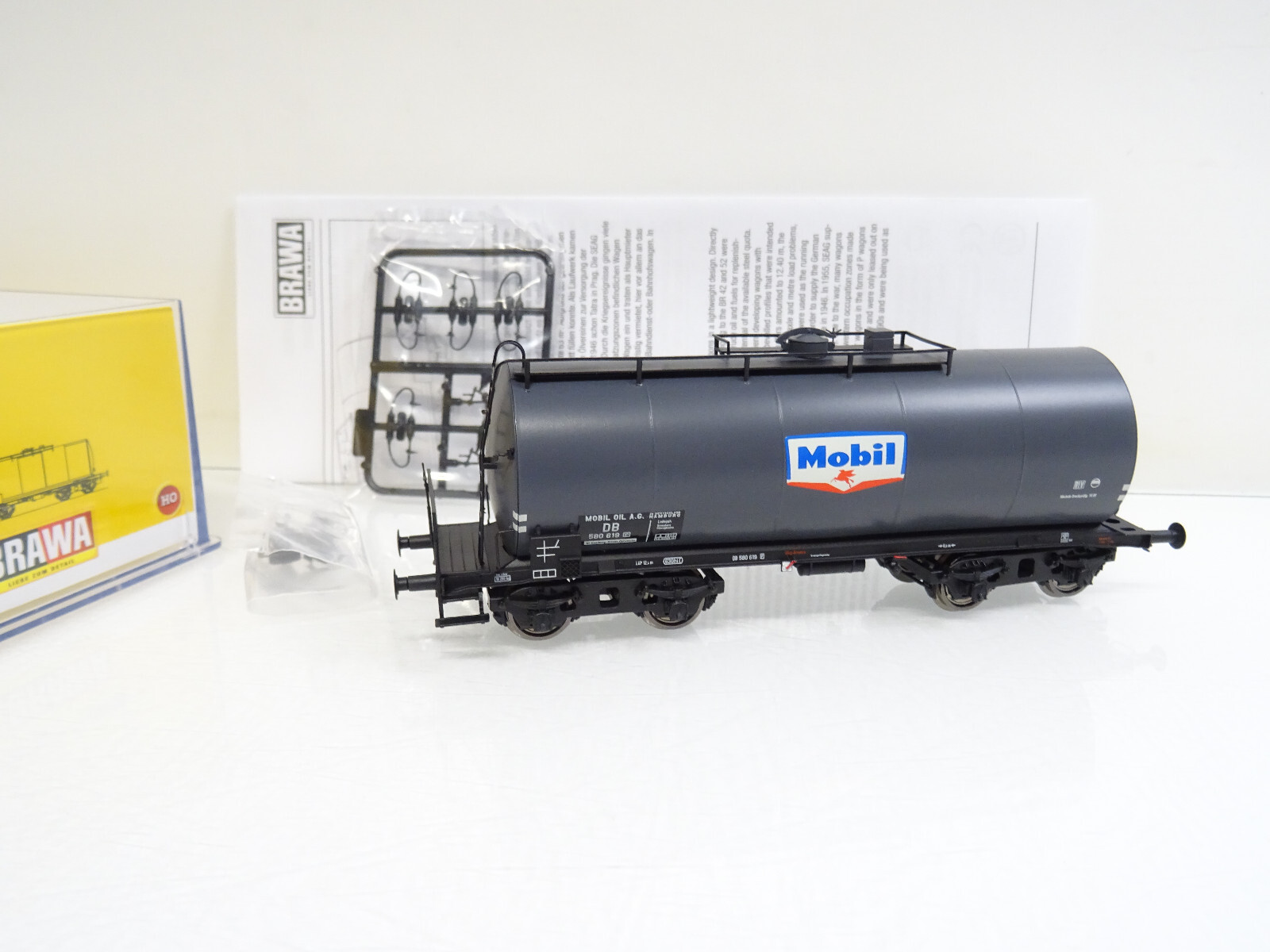 Brawa H0 48915 Leichtbaukesselwagen Uerdingen Mobil der DB in OVP LE616