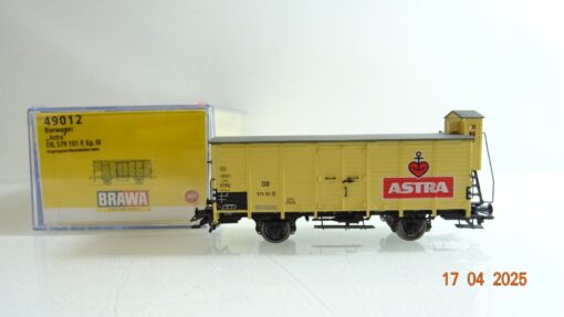 Brawa H0 49012 gedeckter Güterwagen Astra der DB in OVP PR7179