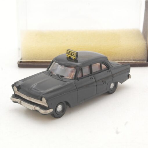 Brekina 1:87 1930 Ford Taunus Taxi in OVP QR2963