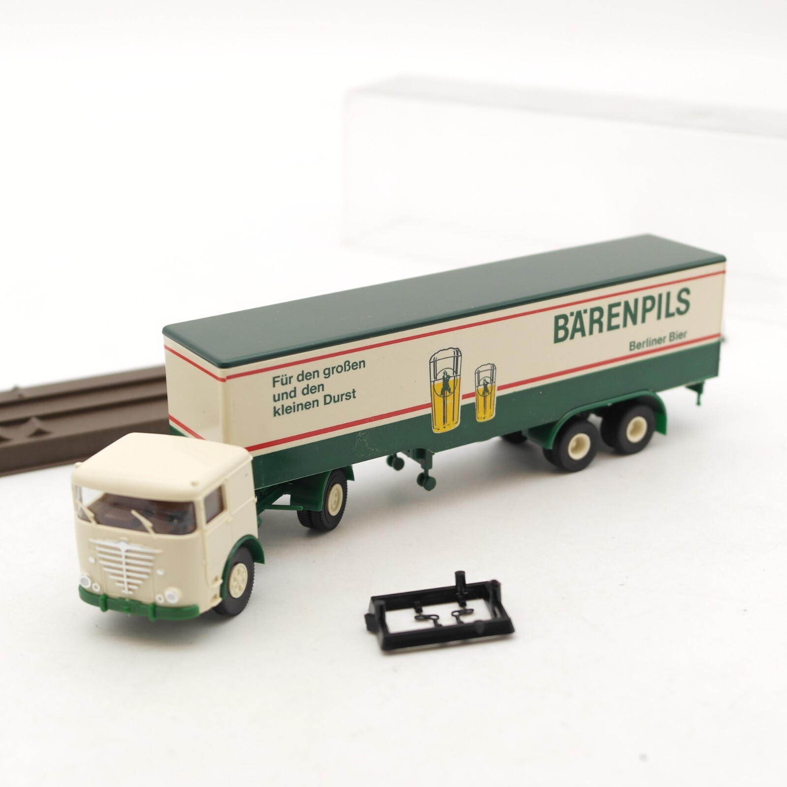 Brekina 1:87 7911 Büssing LS 11 Sattelzug Berliner Bier Bärenpils in OVP RA7878