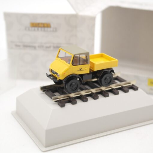 Brekina 1:87 Der Unimog 421 auf Schienen Deutsche Post in OVP QR8844