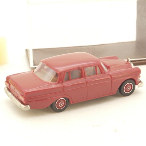 Brekina 1:87 Mercedes MB 190/200 Limousine in OVP QR2982 – Bild 3