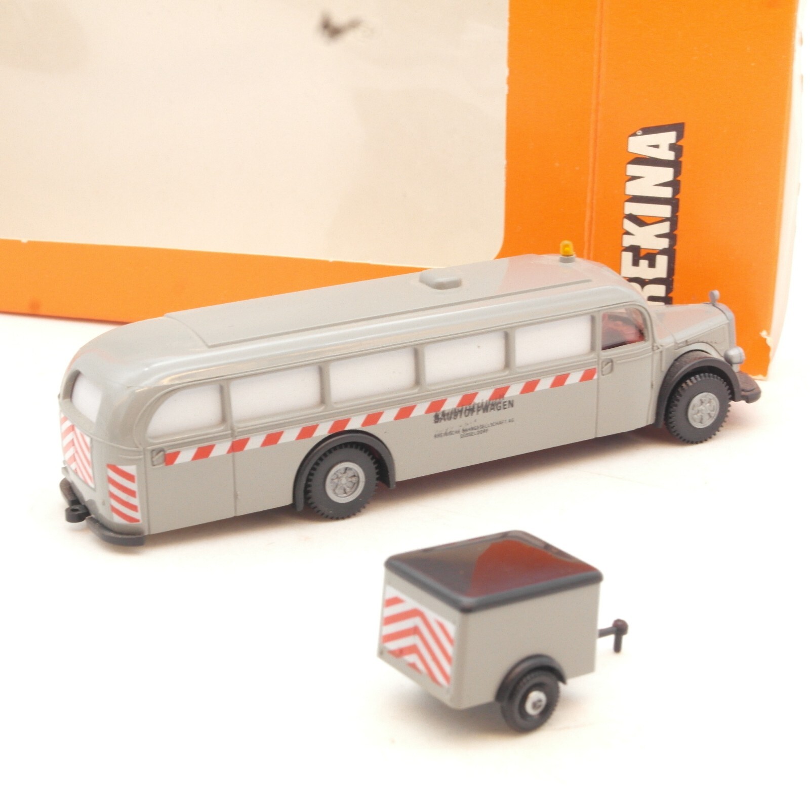 Brekina  1:87 Sonderserie MB Baustoffwagen mit Anhänger in OVP RF9681 – Bild 3