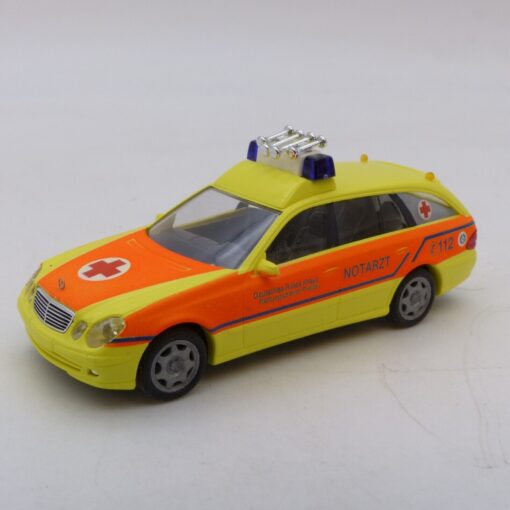 Busch 1:87 Nr.: 49458 MB E-Klasse DRK Freital, siehe Bilder o. EB4359