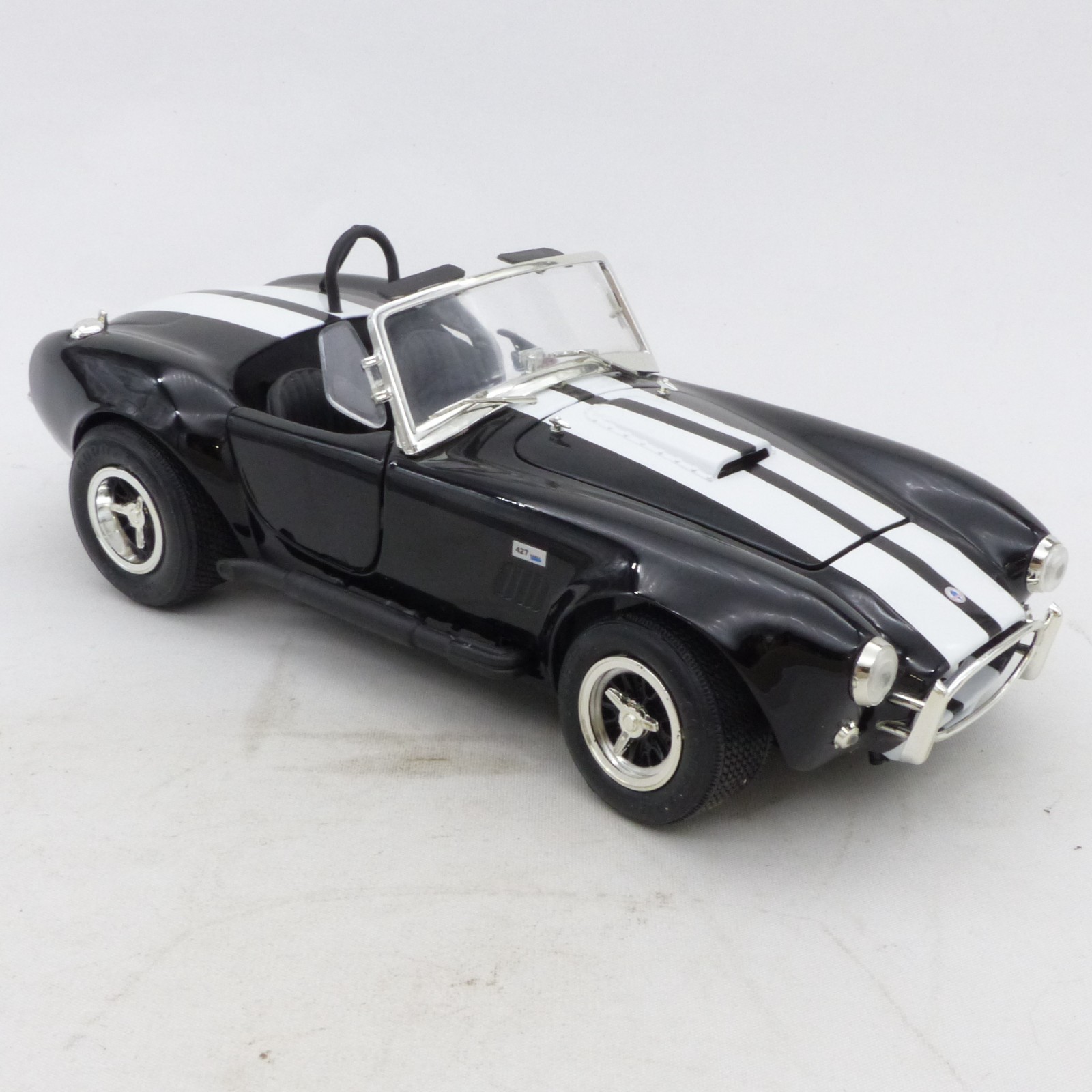 ERTL 1:18 Shelby Cobra 427 S/C schwarz/weiß in Tüte siehe Bilder o. EX8417 – Bild 7
