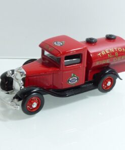 Eligor 1:43 Ford V8 1932 Trenton No.8 Fire Department, siehe Bilder o. EB6070