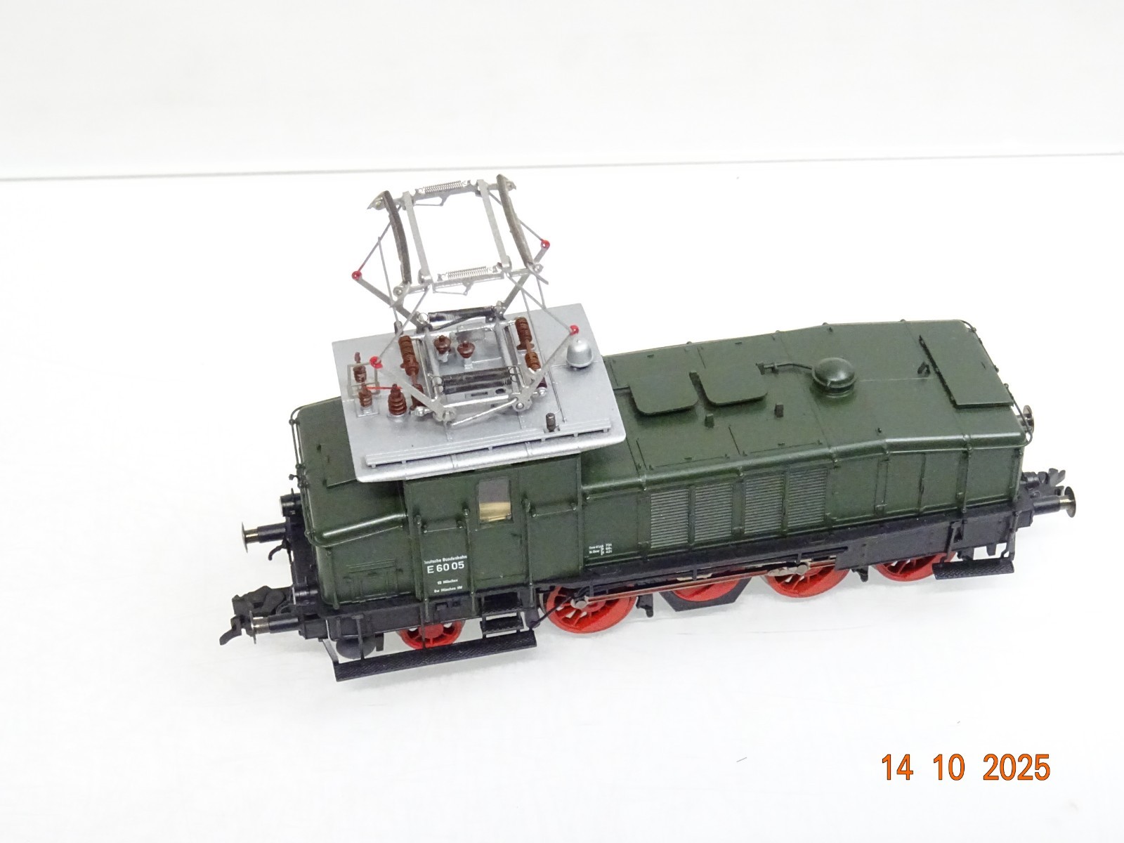 Fleischmann H0 436002 K E-Lok E 60 05 der DB PluX22 in OVP JL3636 – Bild 5