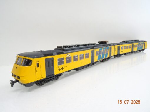 Fleischmann H0 4470 AC Niederlande Triebwagen BR SGM Sprinter der NS JL1520 o. – Bild 3