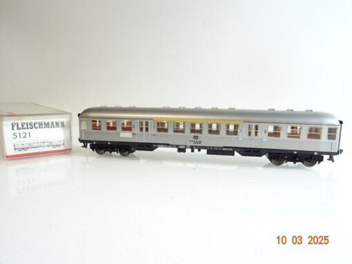 Fleischmann H0 5121 Silberling 1./2.Kl. der DB in OVP PR6522