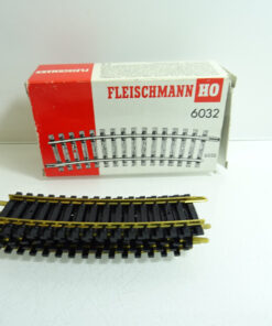 Fleischmann H0 6032 gebogenes Gleis 5Stück siehe Foto in OVP CK1495