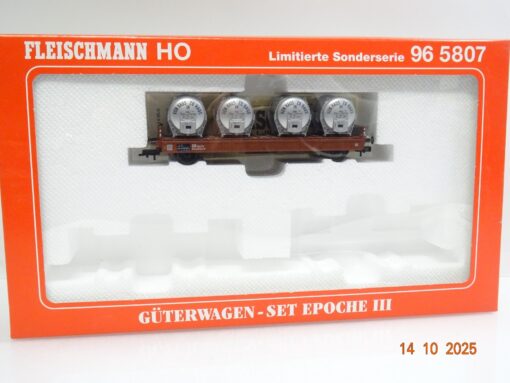Fleischmann H0 96 5807K Güterwagen 1 Stück der DB mit Behältern in OVP JL3573