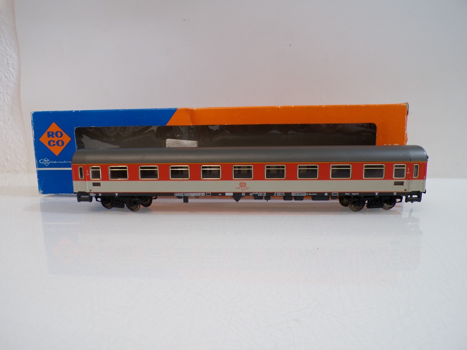 Fleischmann H0 Personenwagen 1.Kl. der DB in EVP BH1835