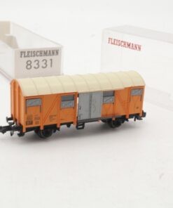 Fleischmann N 8331 gedeckter Güterwagen Chiquita in OVP RR53