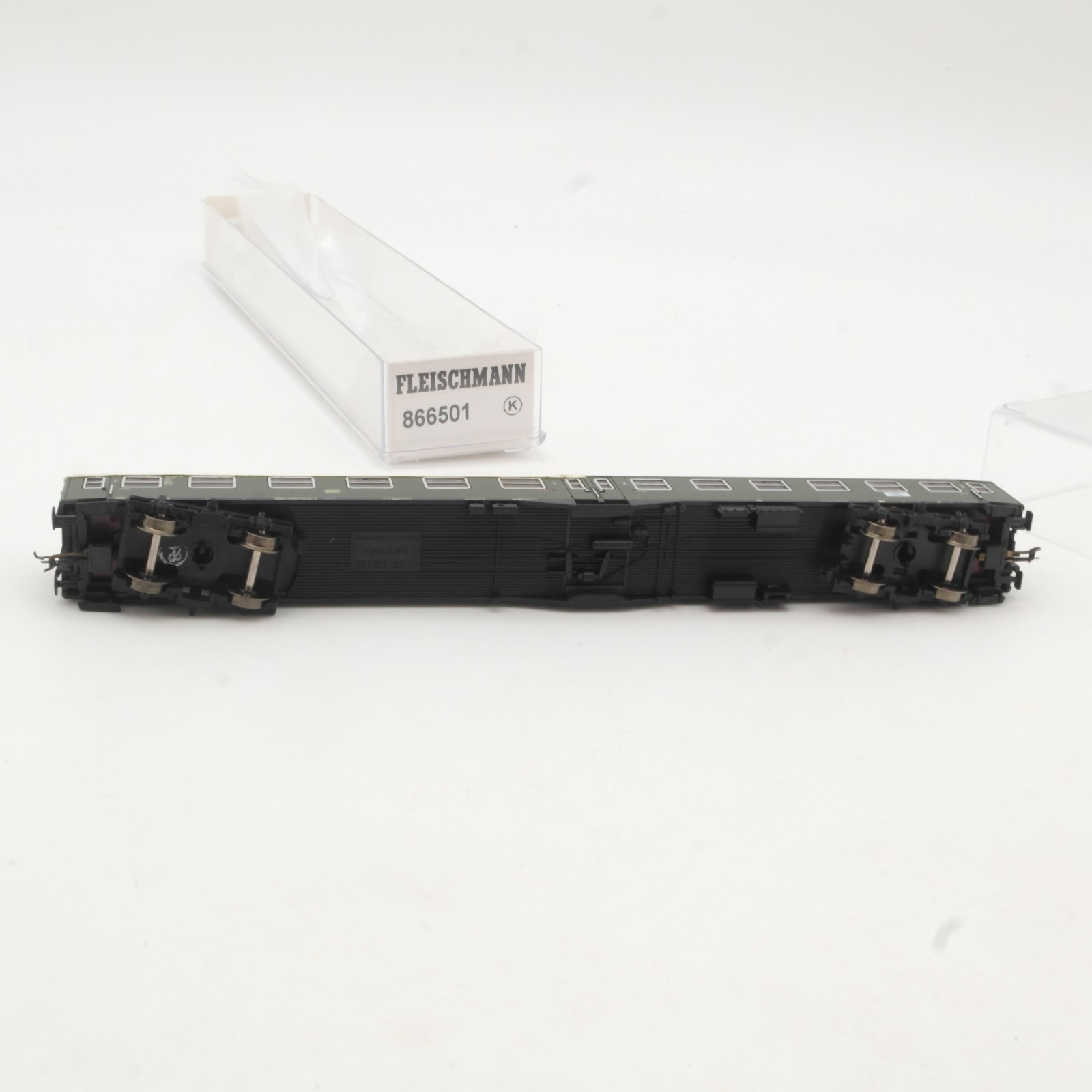 Fleischmann N 8665 01 Mitteleinstiegswagen 1./2. Klasse der DB in OVP RR5356 – Bild 4