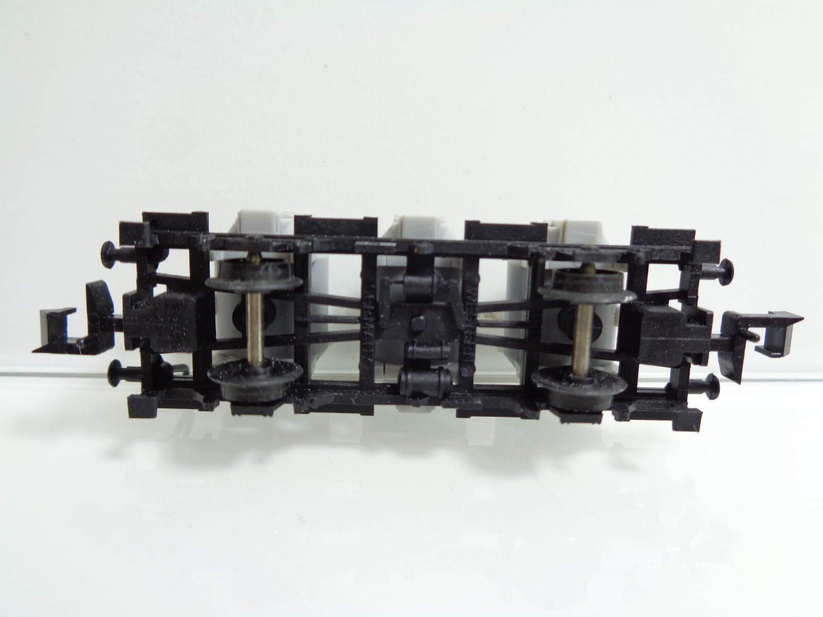 Fleischmann N Behältertragwagen der DB in EVP JD2247 – Bild 4