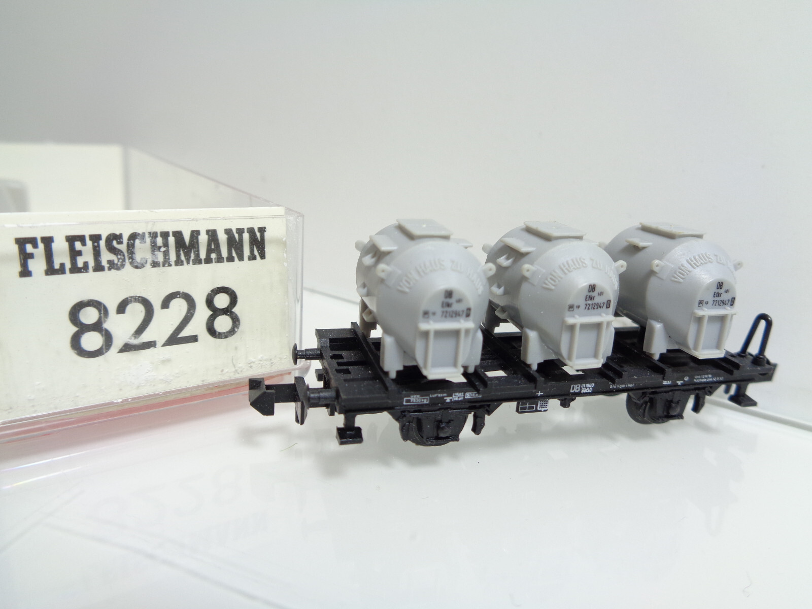 Fleischmann N Behältertragwagen der DB in EVP JD2247