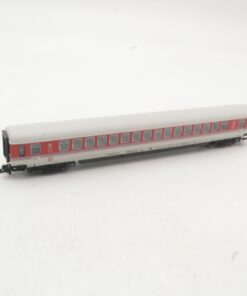 Fleischmann N Personenwagen 1. Klasse 61 80 18-90 008-3 der DB RR4738 o.