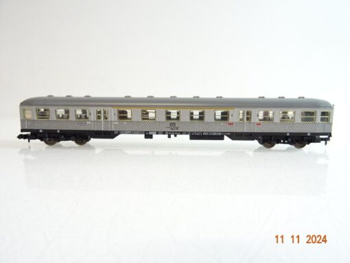 Fleischmann N Personenwagen 1./2. Kl. Silberling der DB PR37968 o.
