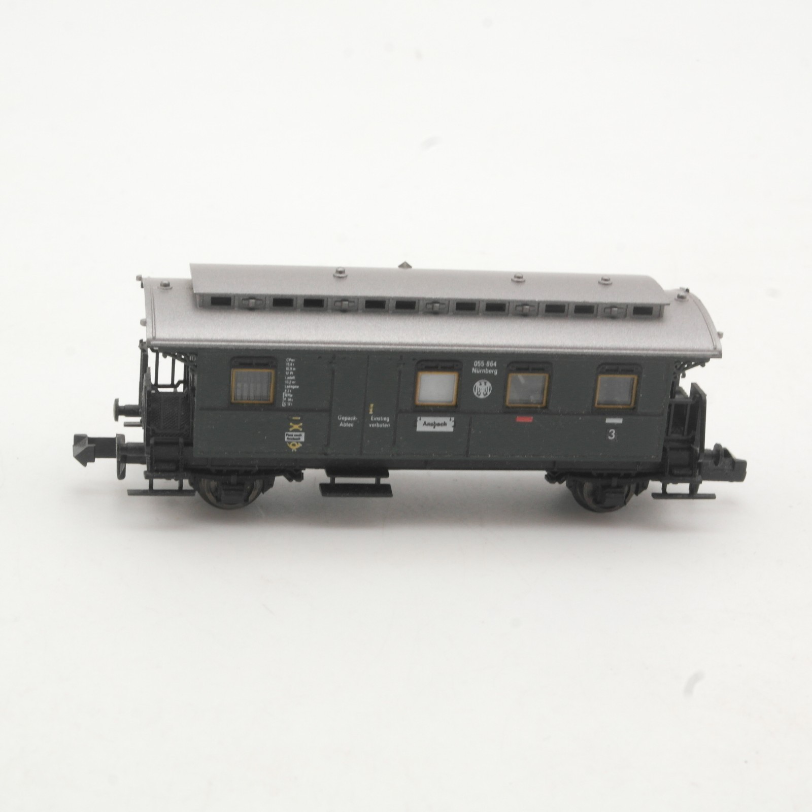 Fleischmann N Personenwagen Ansbach 055 864 der DR RR5034 o. – Bild 3