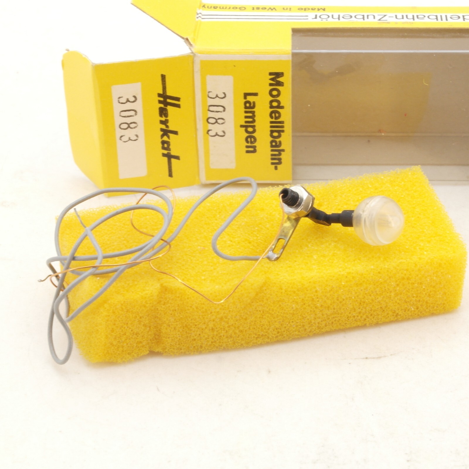 Herkat H0 3083 Modellbahn-Lampe in OVP RG4952 – Bild 3