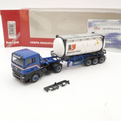 Herpa 1:87 147903 MAN TGA Tankcontainer Sattelzug Biesterfeld in OVP QR7627