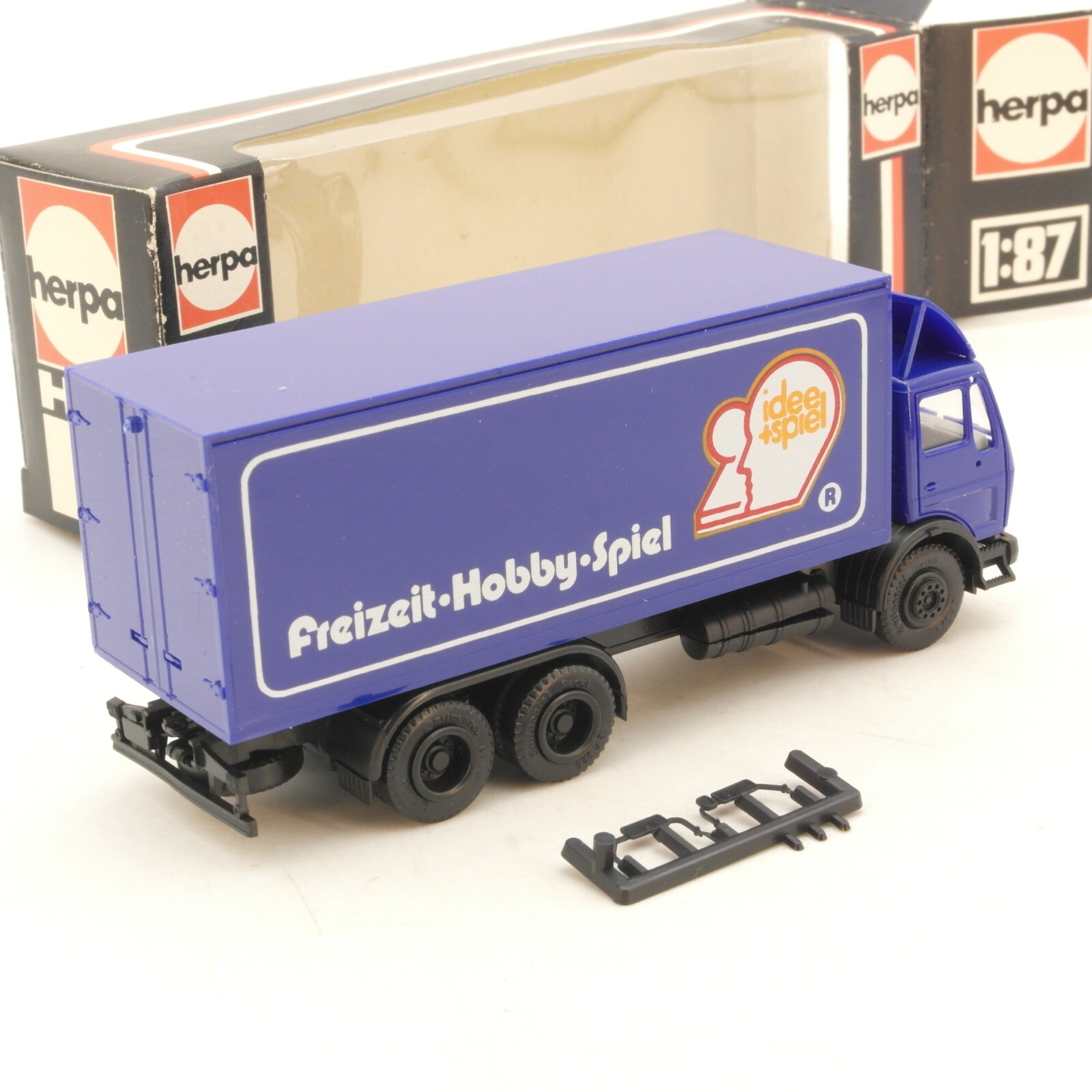 Herpa 1:87 MB Koffer-LKW Freizeit Hobby Spiel in OVP RG5801 – Bild 3