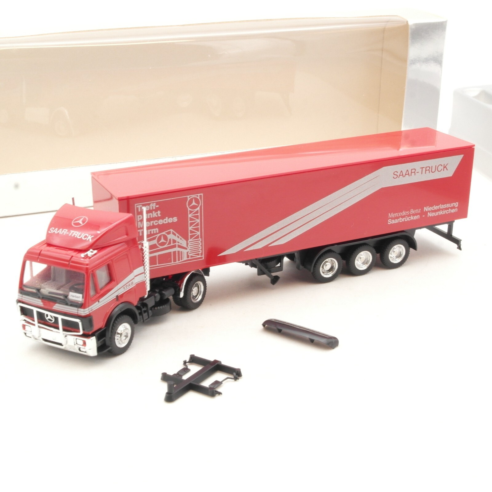 Herpa 1:87 MB SK 1748 Koffersattelzug SAAR TRUCK in OVP RA8240