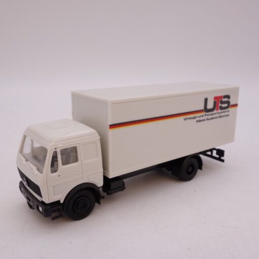 Herpa 1:87 Mercedes Benz NG Koffer-LKW UTS, siehe Bilder o. EB8946