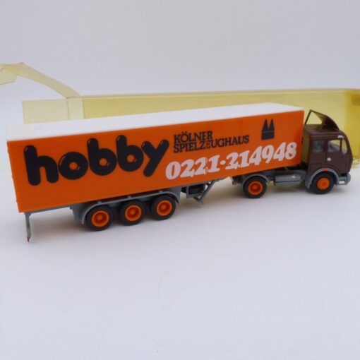 Herpa 1:87 Mercedes Benz NG Sattelzug hobby Kölner Spielzeughaus in EVP EA7119 – Bild 3