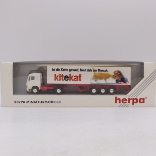 Herpa 1:87 Mercedes Benz SK Sattelzug kitekat, in EVP EB7576 – Bild 4