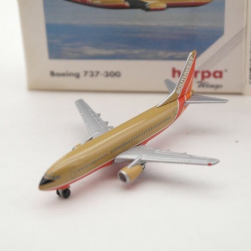 Herpa Wings 1:500 Southwest Airlines Boeing 737-300 500562 in OVP RI2174