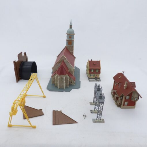 Kibri Vollmer etc. Spur N diverse Gebäude gebaut siehe Bilder in EVP EX6083 – Bild 5