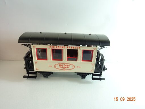 LGB Spur G 1982 Jahreswagen Personenwagen siehe Foto in OVP PK1024 – Bild 3