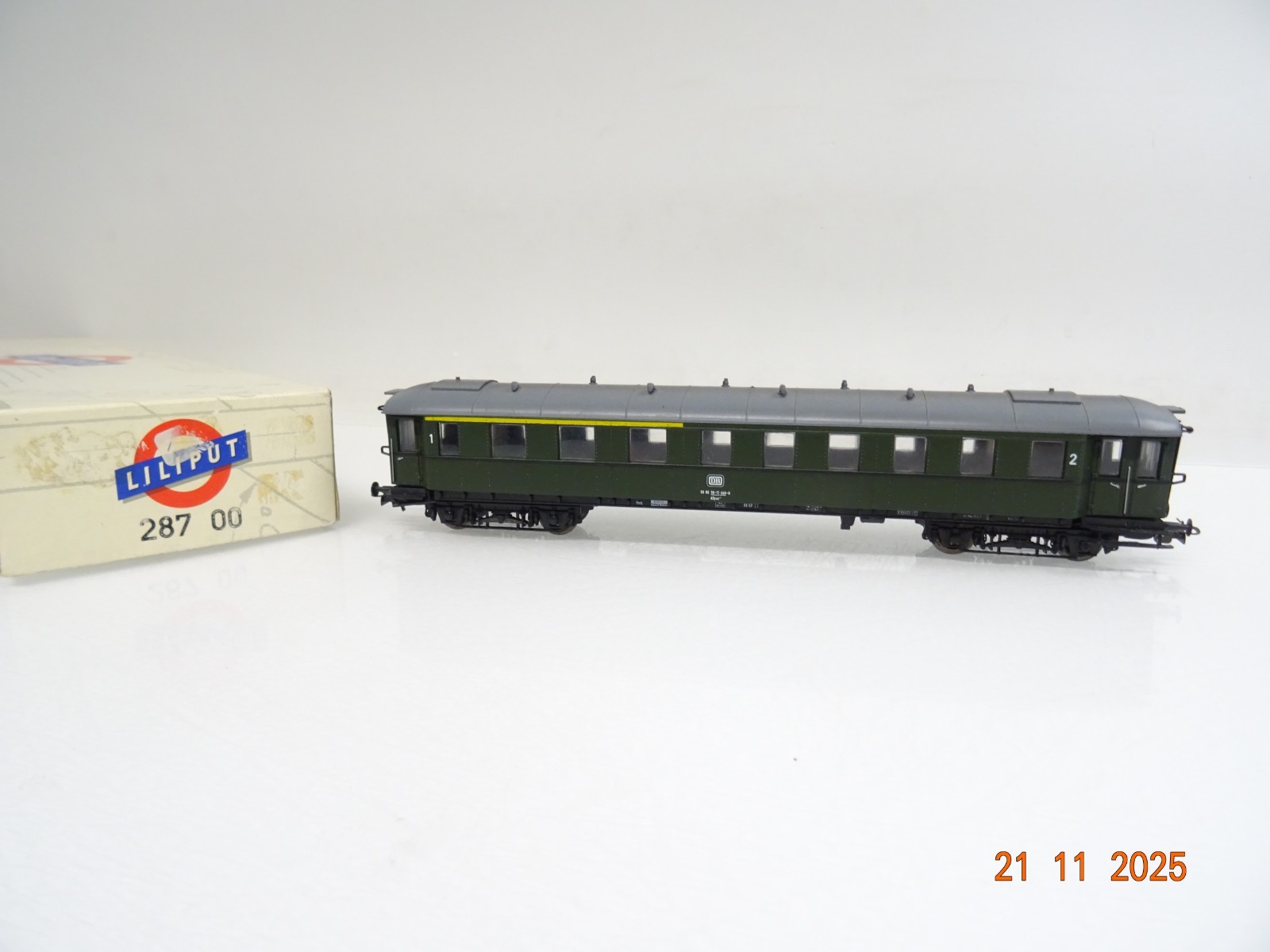 Liliput H0 28700 AC Personenwagen 1./2. Kl. der DB für Märklin in OVP BH1327