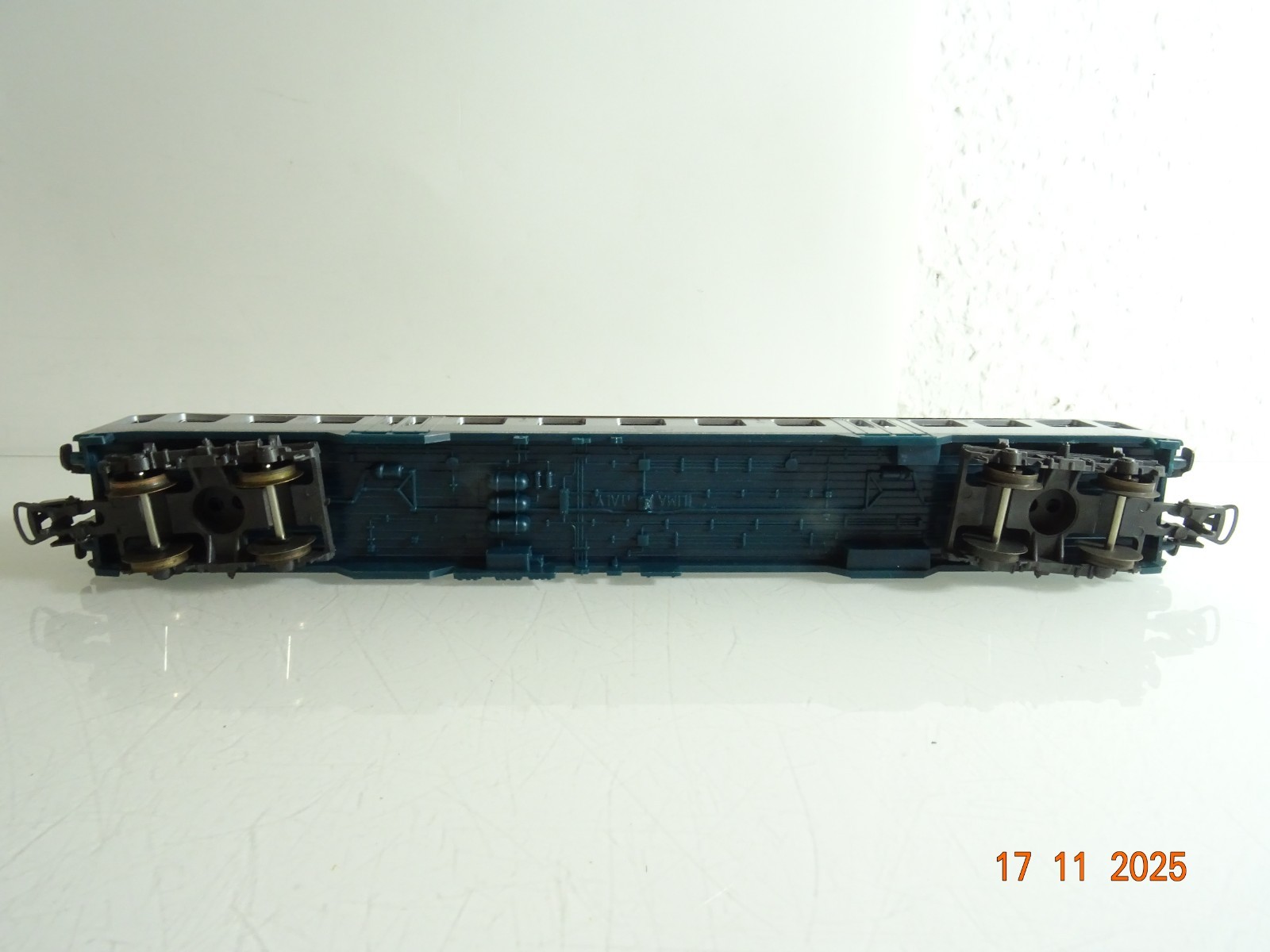 Lima H0 Personenwagen 1./2. Klasse 50 80 31-53045-6 der DB RR4650 o. – Bild 4