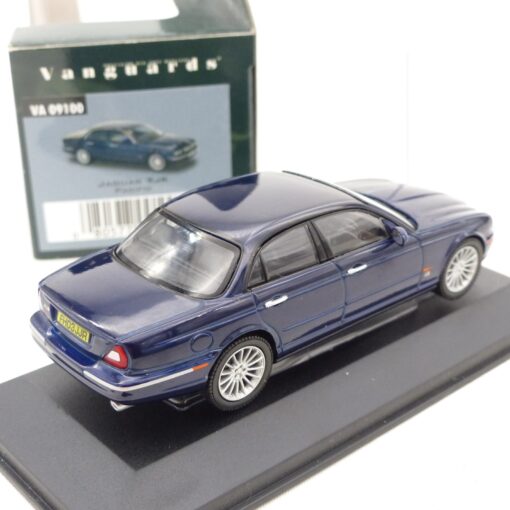 Lledo 1:43 VA09100 Jaguar XJR Pacific Limousine dunkelblau in OVP EX6654 – Bild 3