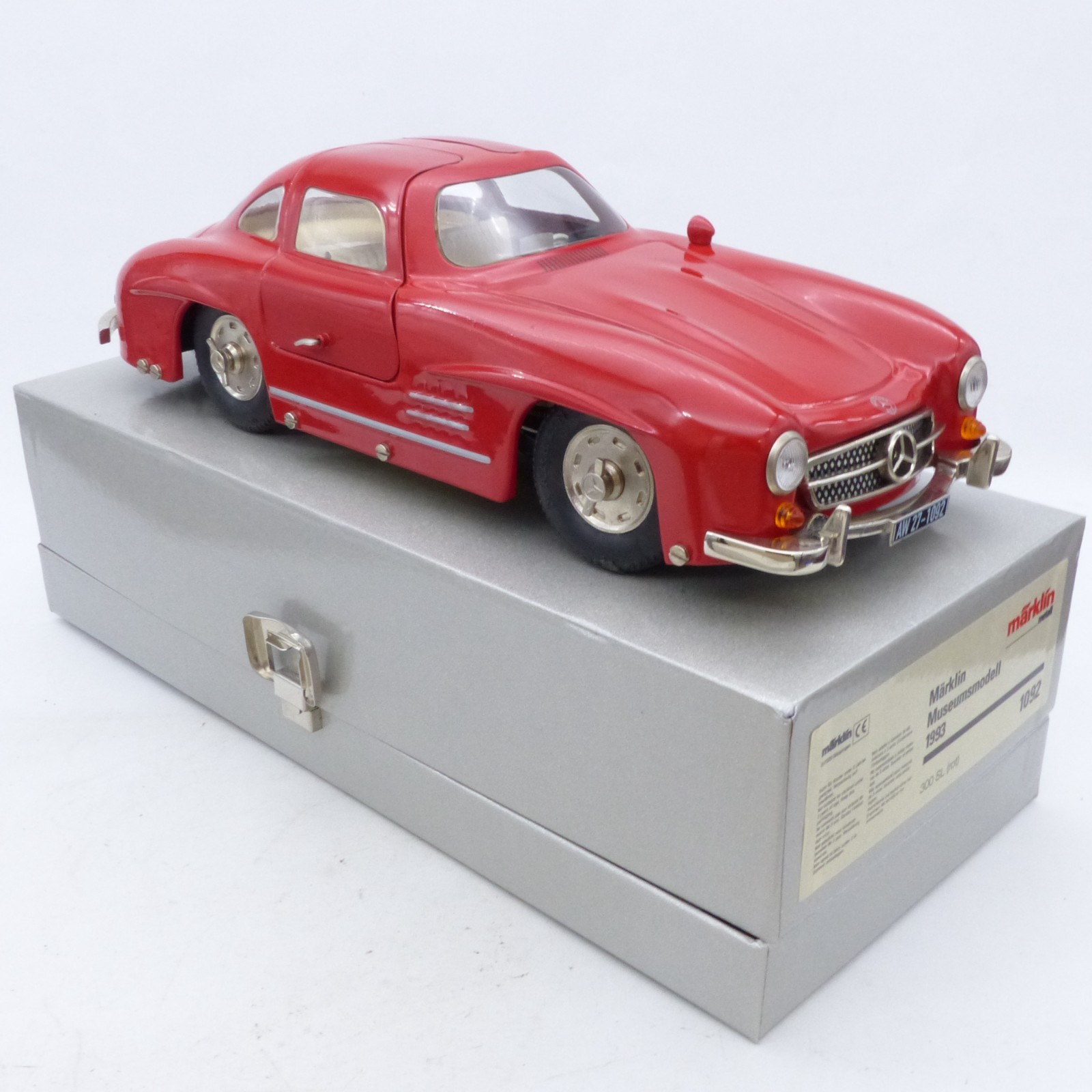 Märklin 1:16 1992 Mercedes-Benz 300 SL rot in OVP EX8285 – Bild 7