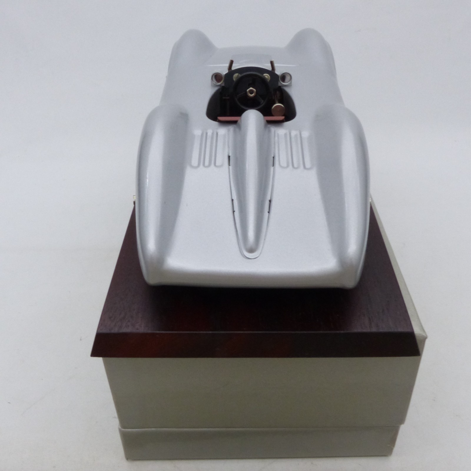 Märklin 1:16 Mercedes-Benz W196 R Rennwagen Silberpfeil in OVP EX8281 – Bild 5