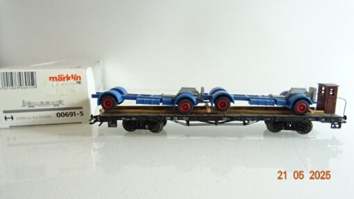 Märklin H0 00691-5 Flachwagen mit 2 LKW Untergestellen der DB in OVP PR7900