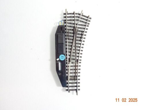 Märklin H0 2261 K-Gleis Elektromagnetische Weiche rechts siehe Foto CK5914 o.