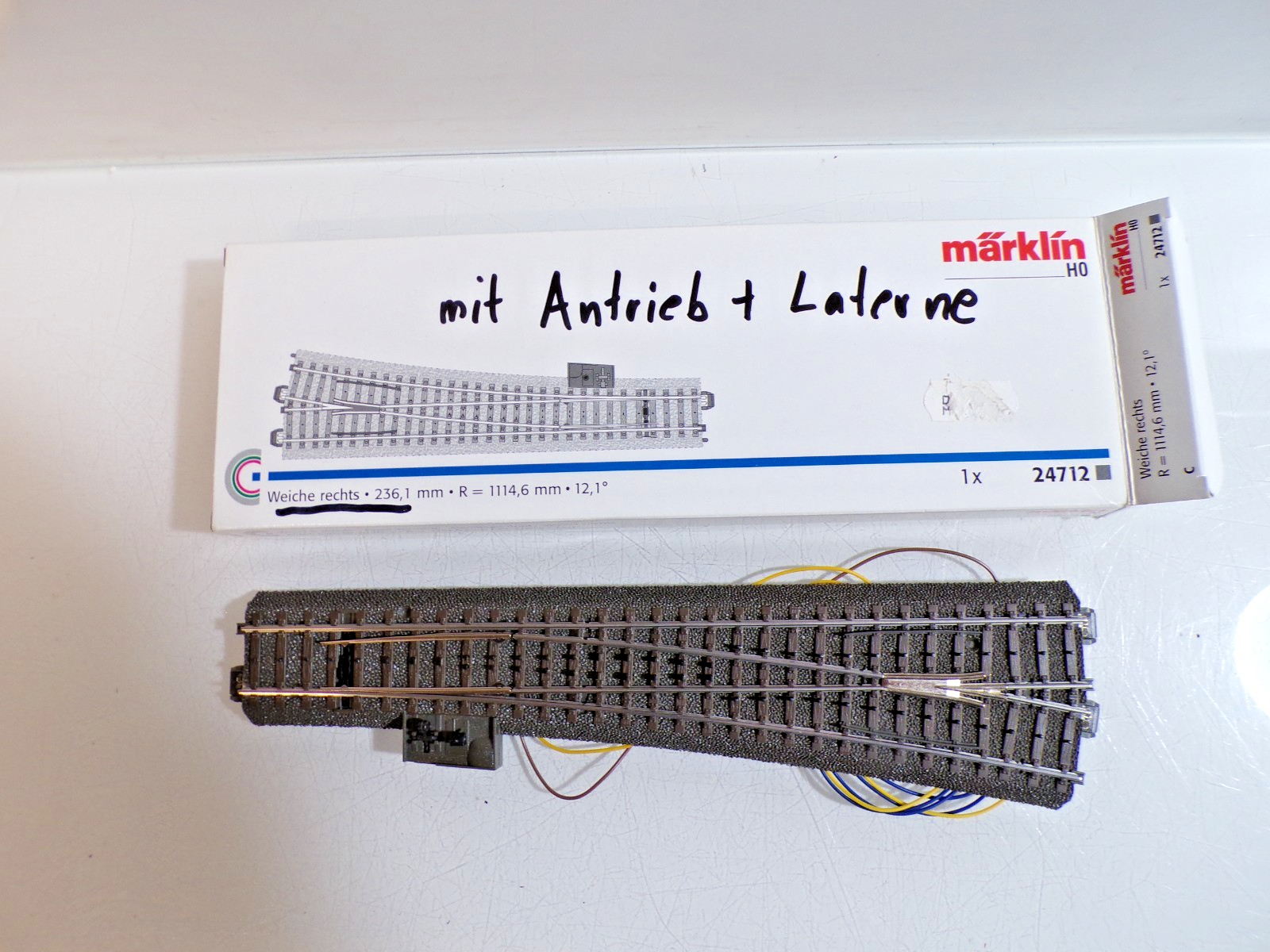 Märklin H0 24712 schlanke Weiche rechts mit Antrieb siehe Foto in OVP PK2966