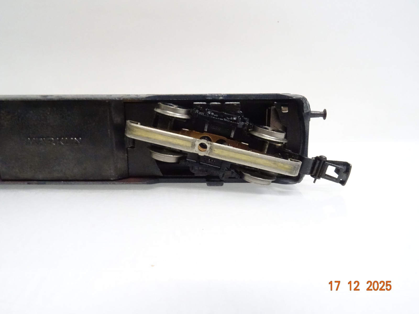 Märklin H0 3021 Diesellok V 200 060 der DB Metall in EVP JL5176 – Bild 6