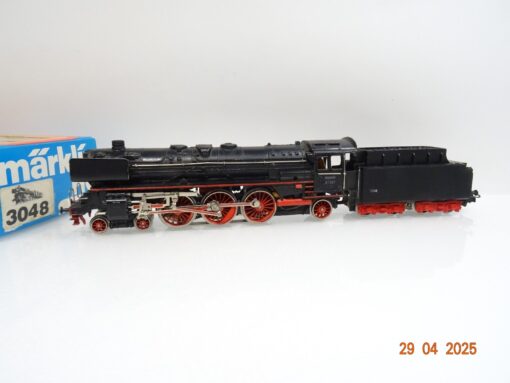 Märklin H0 3048 Dampflok BR 01 097 der DB in OVP JL356
