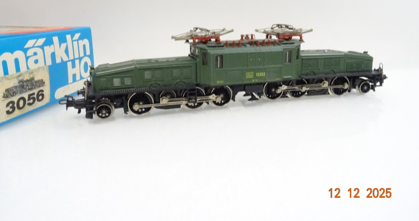 Märklin H0 3056 Schweiz E-Lok Be 6/8 III 13302 Krokodil der SBB in OVP JL5069