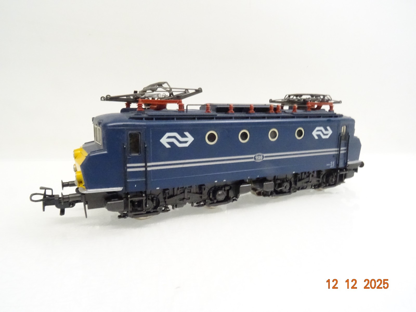 Märklin H0 3327 Niederlande E-Lok 1135 der NS in OVP JL5033 – Bild 3