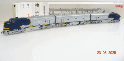 Märklin H0 3362 US Diesellok GM EMD f 7 Santa Fe in OVP JL1031