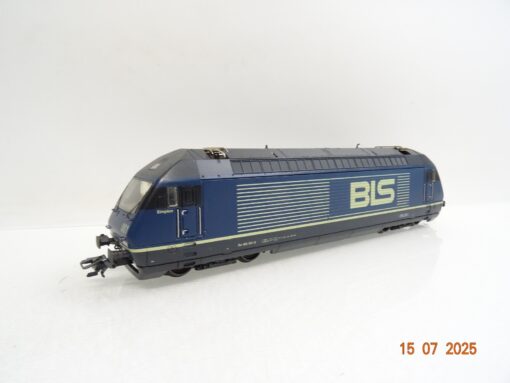 Märklin H0 3763 Schweiz E-Lok Re 4/4 465 001-6 der BLS Digital JL1526 o.
