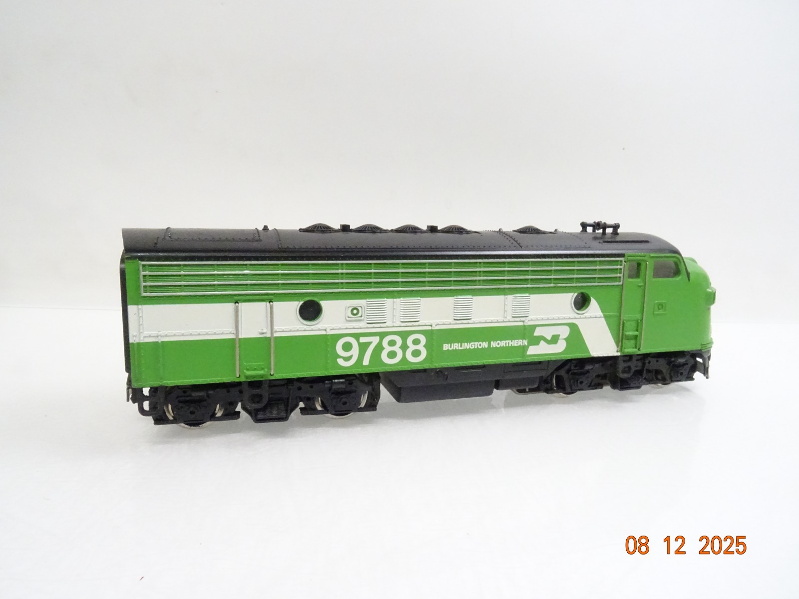 Märklin H0 4181 US Diesellok EMD F 7 9788 Burlington Dummy in OVP JL4946 – Bild 3